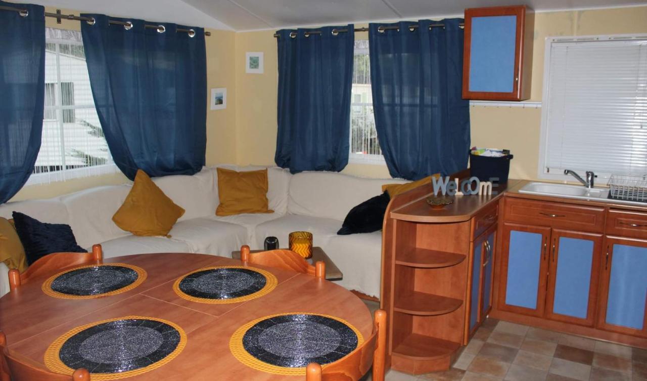 Mées Mobil-Home "Le Pin Bleu" A St-Paul-Les-Dax מראה חיצוני תמונה